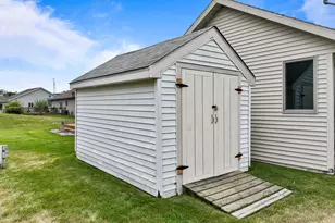 519 Danielson Dr, Darien, WI 53114 - Photo 59