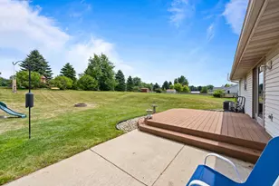 519 Danielson Dr, Darien, WI 53114 - Photo 49