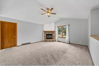 519  Danielson Dr, Darien, WI 53114 - Photo 3