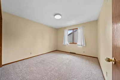 519  Danielson Dr, Darien, WI 53114 - Photo 21