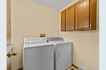 519  Danielson Dr, Darien, WI 53114 - Photo 33
