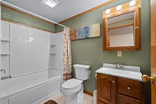 519 Danielson Dr, Darien, WI 53114 - Photo 39