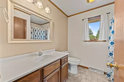 519  Danielson Dr, Darien, WI 53114 - Photo 19