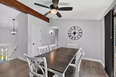 2925  Cherry Tree Ct, Racine, WI 53402 - Photo 9