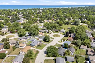 2925 Cherry Tree Ct, Racine, WI 53402 - Photo 37