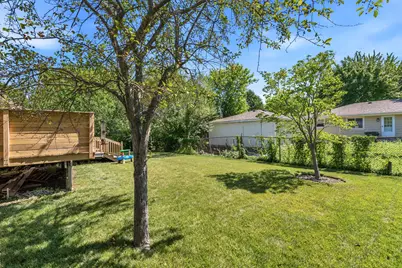 2925  Cherry Tree Ct, Racine, WI 53402 - Photo 29