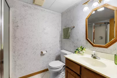 N65W14482  Redwood Dr, Menomonee Falls, WI 53051 - Photo 19