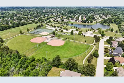 N65W14482  Redwood Dr, Menomonee Falls, WI 53051 - Photo 35