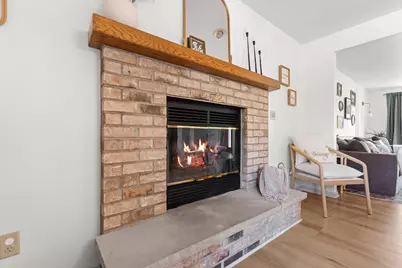 N65W14482  Redwood Dr, Menomonee Falls, WI 53051 - Photo 7