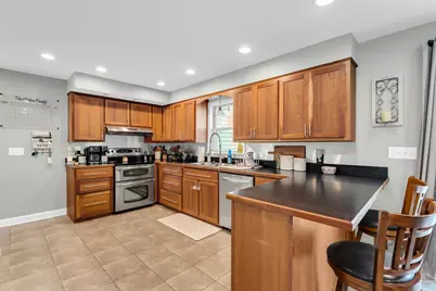 341  Dardis Dr, Burlington, WI 53105 - Photo 21