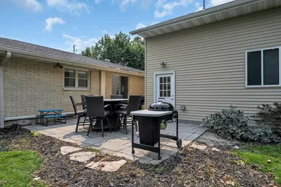341  Dardis Dr, Burlington, WI 53105 - Photo 39