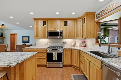 14501 N Shore Dr, Liberty, WI 54245 - Photo 5