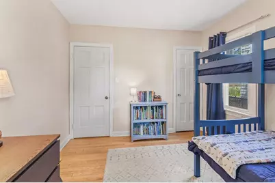 735 N 112th St, Wauwatosa, WI 53226 - Photo 15