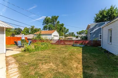 735 N 112th St, Wauwatosa, WI 53226 - Photo 29