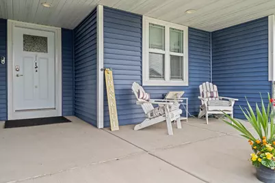 2019  Spakenburg Rd, Holmen, WI 54636 - Photo 3
