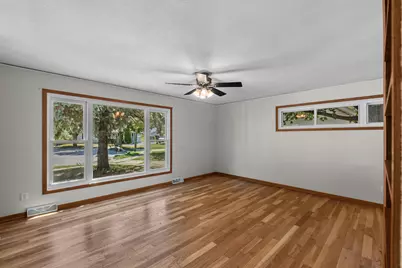 434  Harrison Ave, Waukesha, WI 53186 - Photo 9