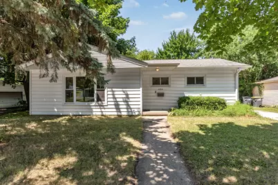 434  Harrison Ave, Waukesha, WI 53186 - Photo 5