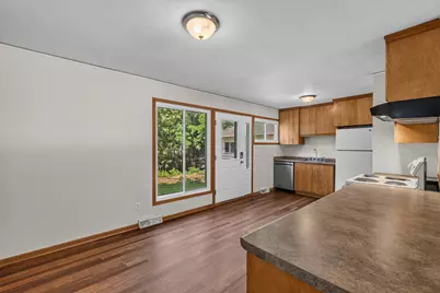434  Harrison Ave, Waukesha, WI 53186 - Photo 15