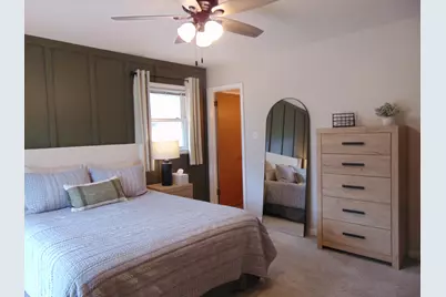 2630 S 94th St, West Allis, WI 53227 - Photo 13