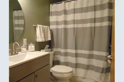 2630 S 94th St, West Allis, WI 53227 - Photo 19