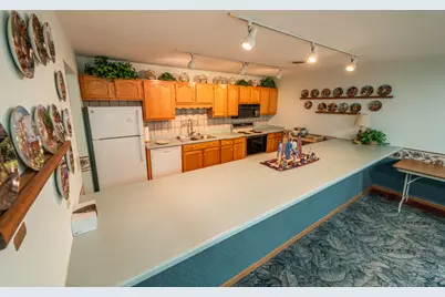 715  Canterberry Ct #212, West Bend, WI 53090 - Photo 37