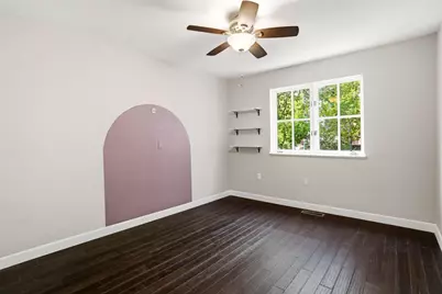 1809 N Commerce St #302, Milwaukee, WI 53212 - Photo 19