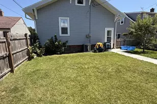 2214 S 16th St, Sheboygan, WI 53081 - Photo 13