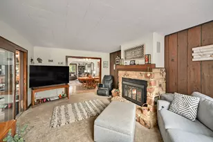 136 N 123rd St, Wauwatosa, WI 53226 - Photo 13