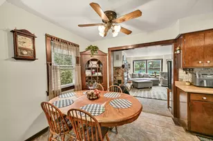 136 N 123rd St, Wauwatosa, WI 53226 - Photo 7
