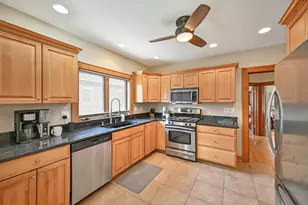2454 Lefeber Ave, Wauwatosa, WI 53213 - Photo 13