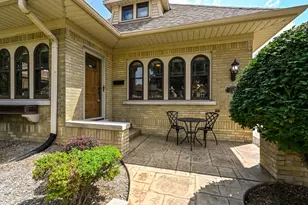 2454 Lefeber Ave, Wauwatosa, WI 53213 - Photo 3