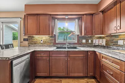 S79W31491  Green Meadows Dr, Mukwonago, WI 53149 - Photo 9