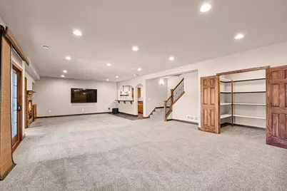 20110  Settlers Hollow Ln, New Berlin, WI 53146 - Photo 41