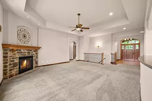 20110 Settler's Hollow Ln, New Berlin, WI 53146 - Photo 11