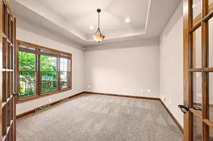 20110 Settler's Hollow Ln, New Berlin, WI 53146 - Photo 7