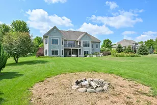 20110 Settler's Hollow Ln, New Berlin, WI 53146 - Photo 51