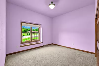 20110  Settlers Hollow Ln, New Berlin, WI 53146 - Photo 33