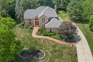 2245 S Foxglove Ct, New Berlin, WI 53151 - Photo 45