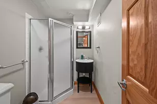 2245 S Foxglove Ct, New Berlin, WI 53151 - Photo 37