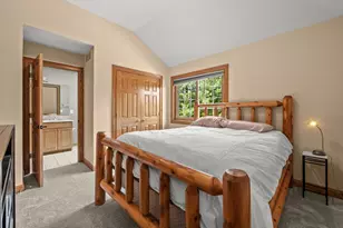 2245 S Foxglove Ct, New Berlin, WI 53151 - Photo 27