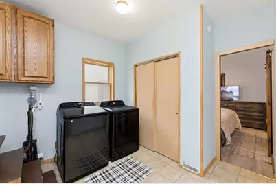 1307  Kane St, La Crosse, WI 54603 - Photo 13