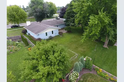 1527 N Holden St, Port Washington, WI 53074 - Photo 47