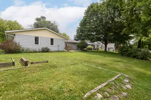 1527 N Holden St, Port Washington, WI 53074 - Photo 11