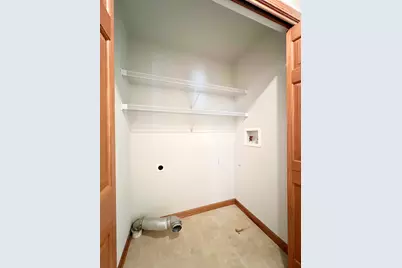 W141N9757  Knollcrest Cir, Germantown, WI 53022 - Photo 31