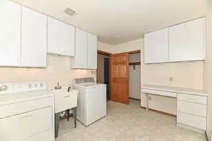 4153 W Granada St, Greenfield, WI 53221 - Photo 25