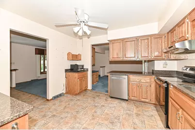 4153 W Granada St, Greenfield, WI 53221 - Photo 17