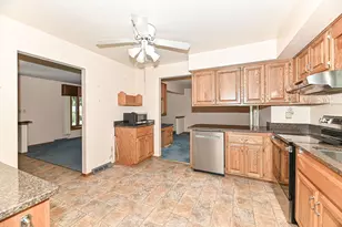 4153 W Granada St, Greenfield, WI 53221 - Photo 17