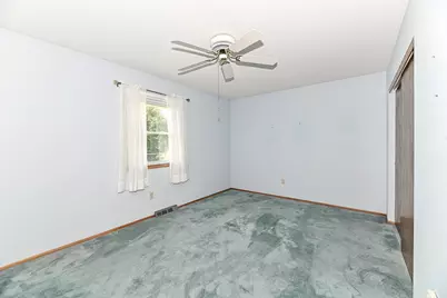 4153 W Granada St, Greenfield, WI 53221 - Photo 19