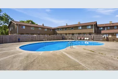 9901 W Beloit Rd, Milwaukee, WI 53227 - Photo 37