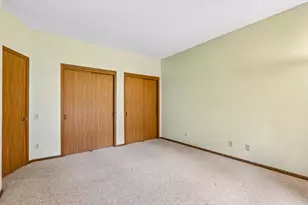 8108 S Forest Hills Circle, Franklin, WI 53132 - Photo 13